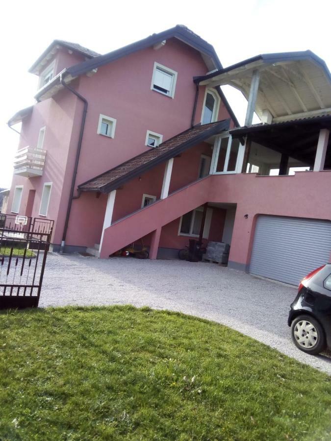 Studio Apartman Zagreb Horvati Rakov Potok Exterior foto